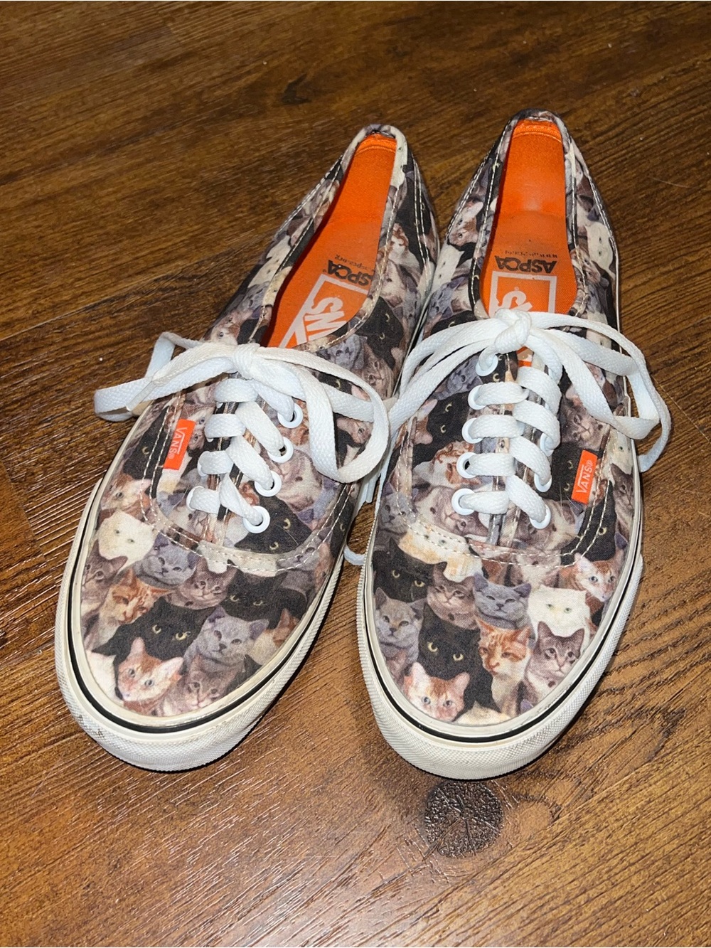 Vans Limited Edition Cat Print Sneakers Canvas Low Top Brown Rare Women Size 10